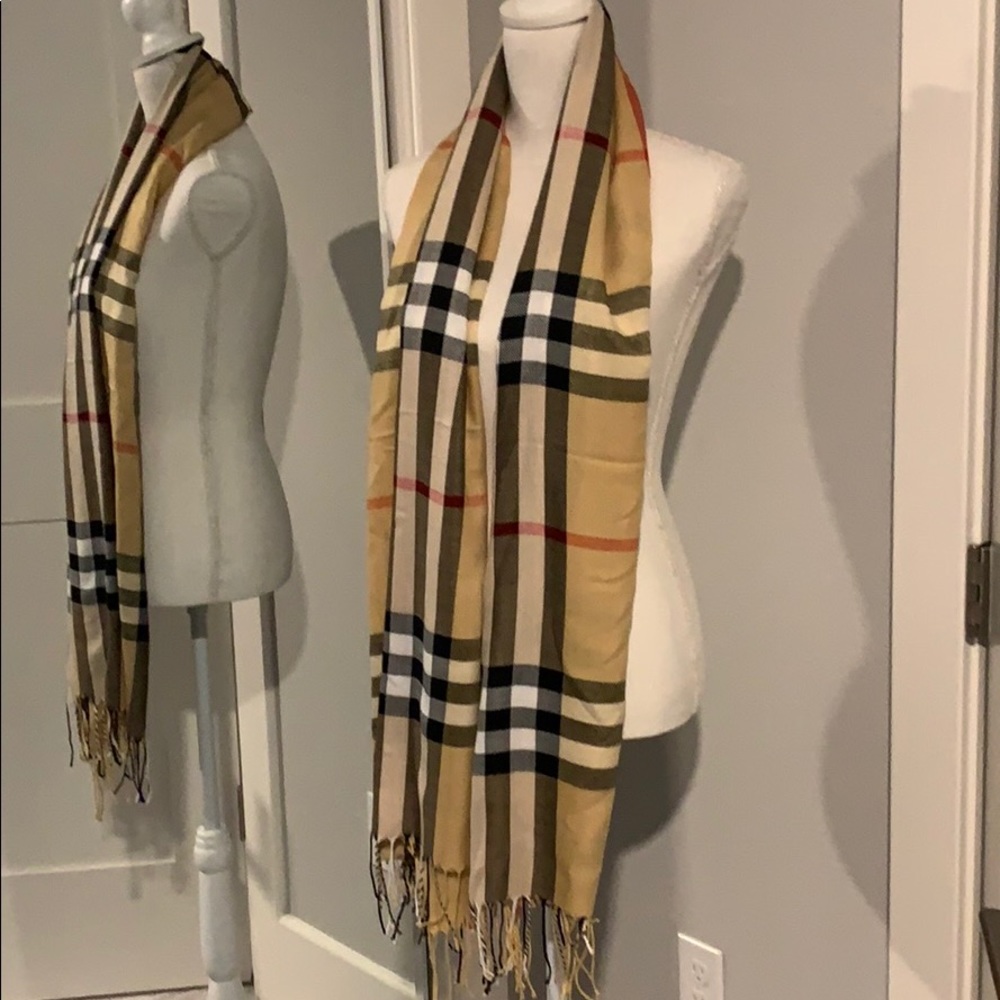 SCARF 🧣